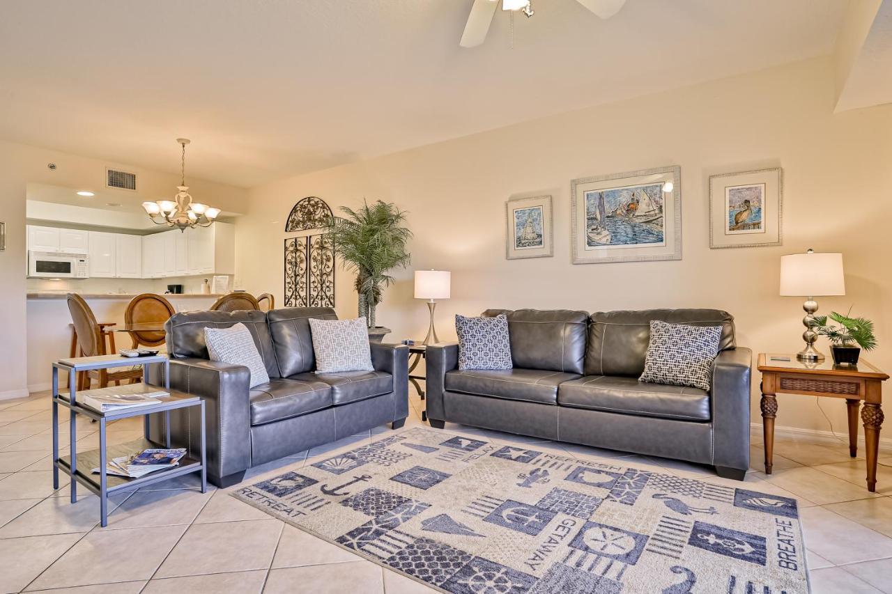Oceanwalk Condos Bethune Beach Ngoại thất bức ảnh